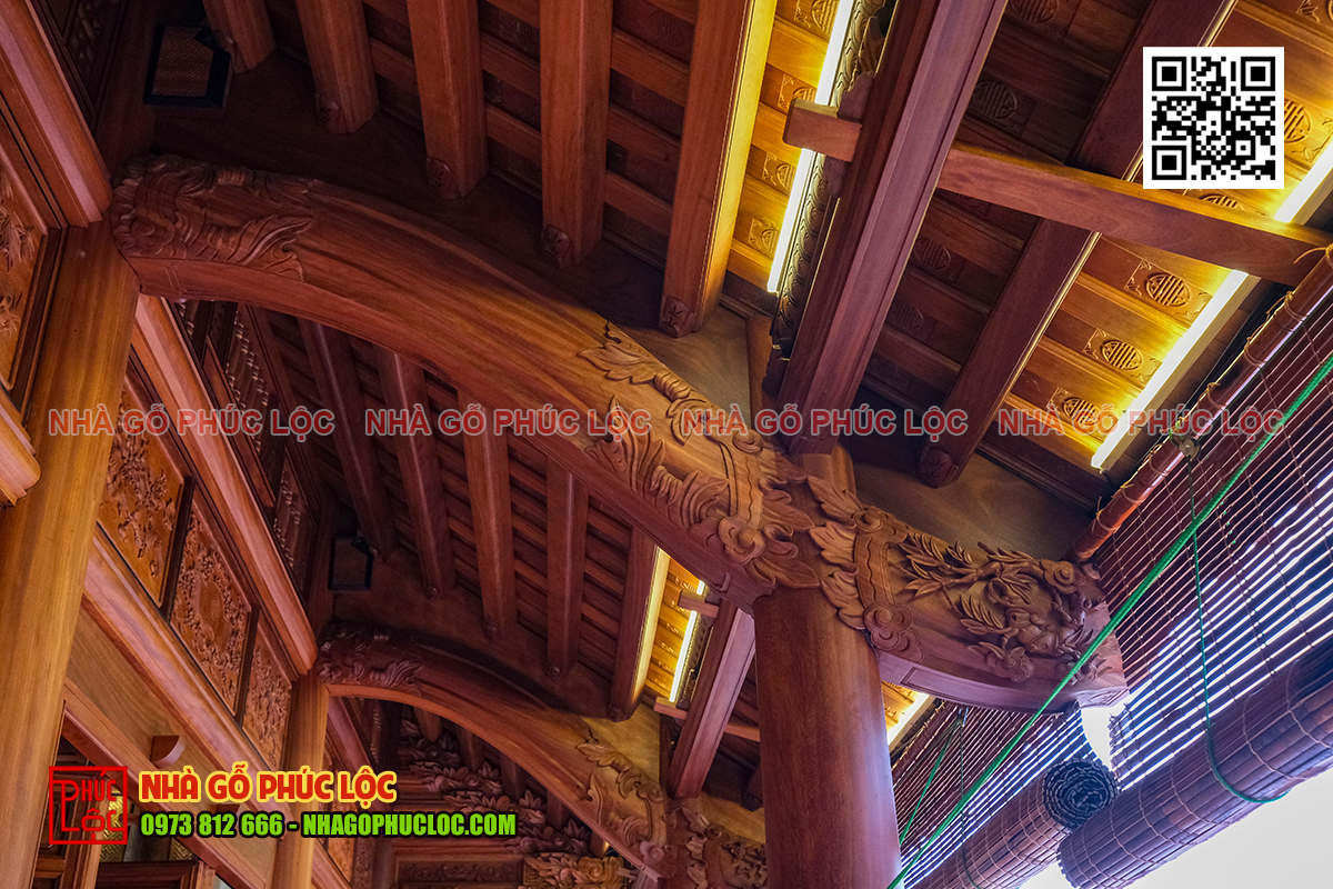 Dựng khung nhà gỗ theo kỹ thuật truyền thống